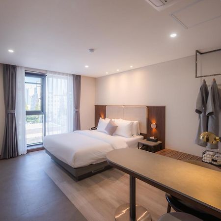 Hound Hotel Gijang Osiria Busan Ngoại thất bức ảnh